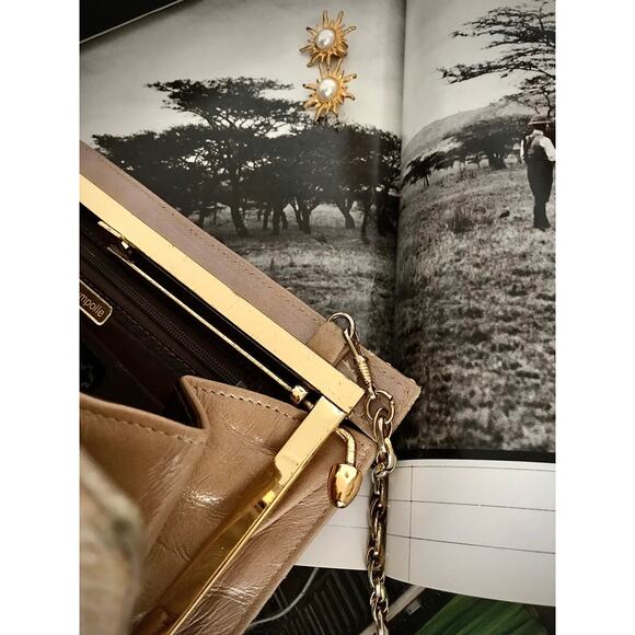 Genuine Snake skin crossbody bag by Jane Shilton in cream, 30's style - Picture 5 of 6